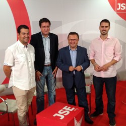 “La única patria de los socialistas es la educación, porque entendemos que es la mejor herramienta para asegurar la igualdad de oportunidades”