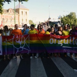 JSA muestra su apoyo a las familias que podrán adoptar en Rusia pero exige al Gobierno que abogue por la igualdad de oportunidades en la diversidad familiar