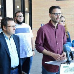 JSA presenta en la Universidad de Málaga su campaña ‘Sácale tarjeta roja a las reválidas’